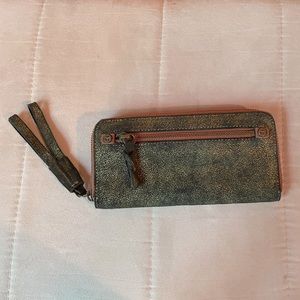 Holding Horses Leather Gold Wallet/Wristlet
